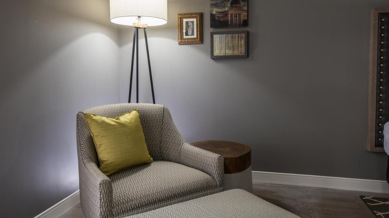 Hotel Indigo Hattiesburg By Ihg Quarto foto