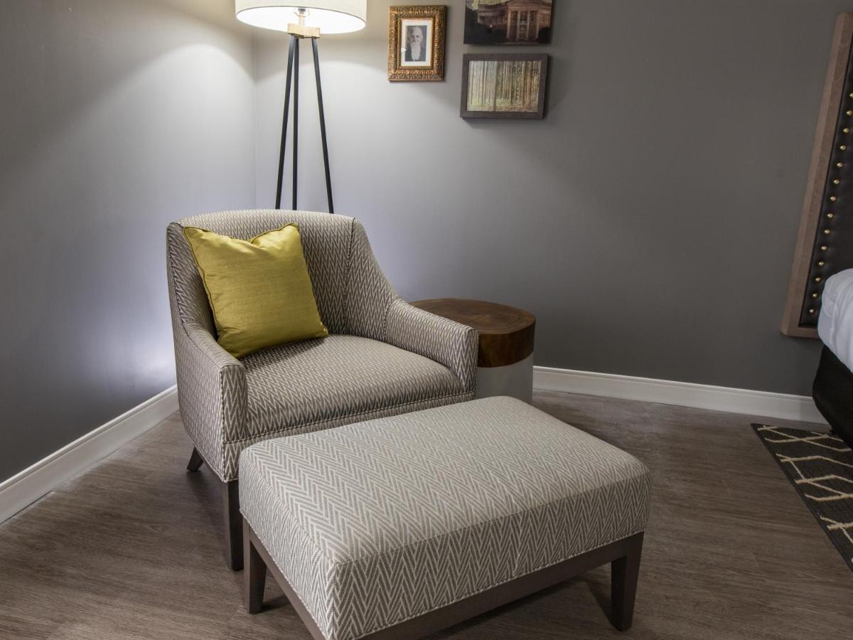 Hotel Indigo Hattiesburg By Ihg Quarto foto